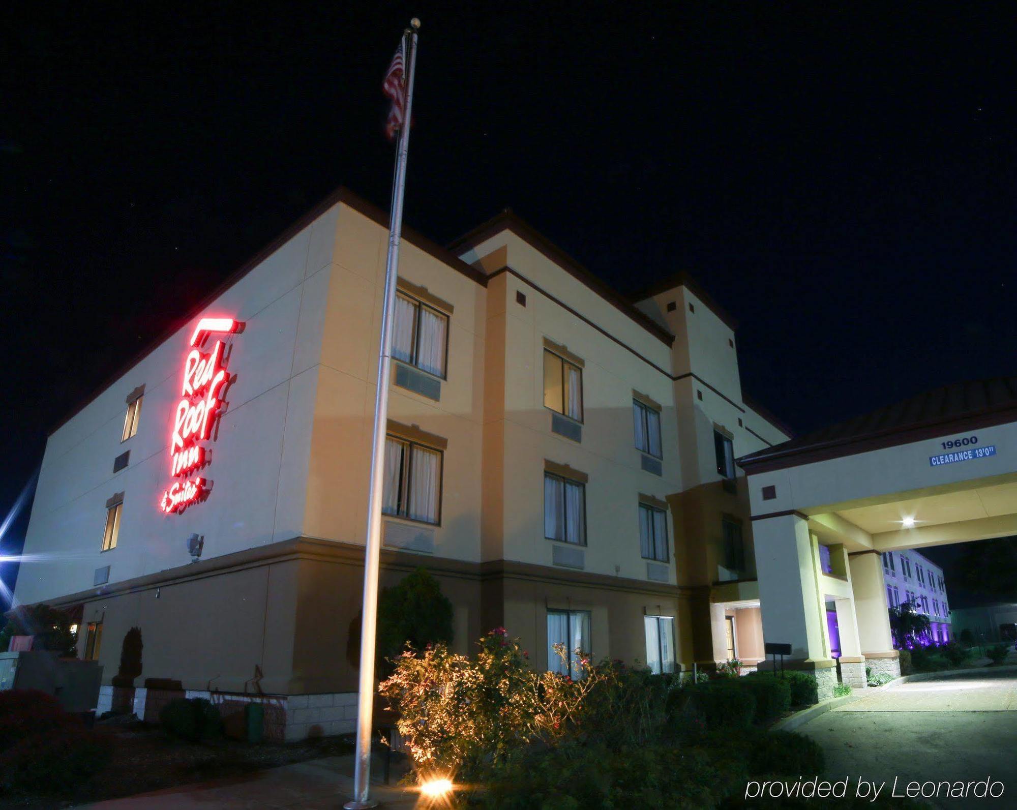 Red Roof Inn Evansville Stacer Bagian luar foto