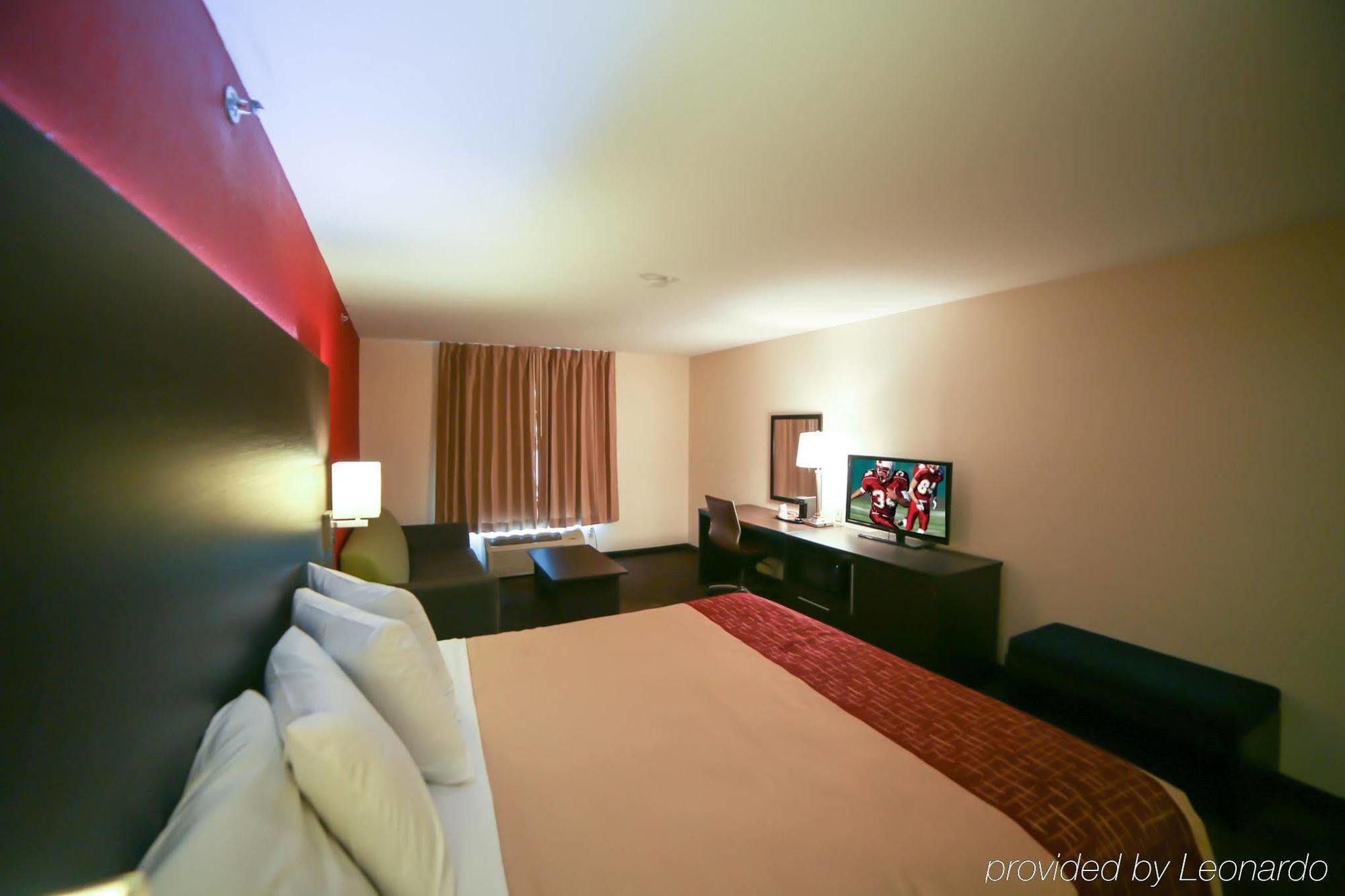 Red Roof Inn Evansville Stacer Bagian luar foto