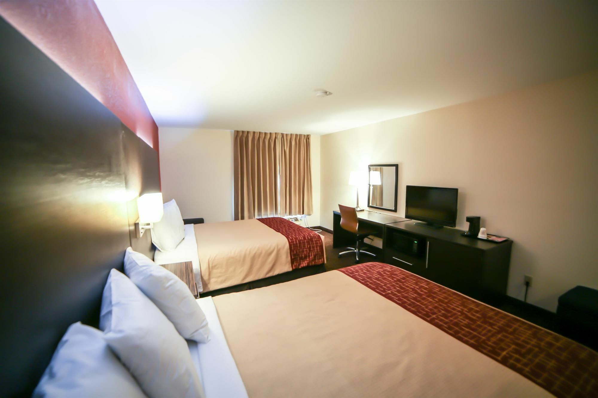 Red Roof Inn Evansville Stacer Bagian luar foto